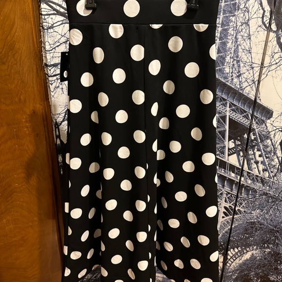 Messini Women’s Polka Dot Flared Skirt - Picture 5 of 7